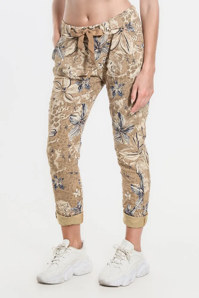 Daelyn Hibiscus Animal Pull On Pant (PL707H)