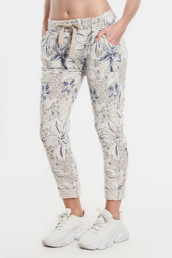 Daelyn Hibiscus Animal Pull On Pant (PL707H)
