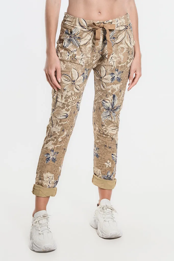 Daelyn Hibiscus Animal Pull On Pant (PL707H)