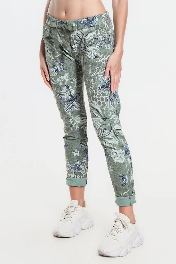 Daelyn Hibiscus Animal Pull On Pant (PL707H)