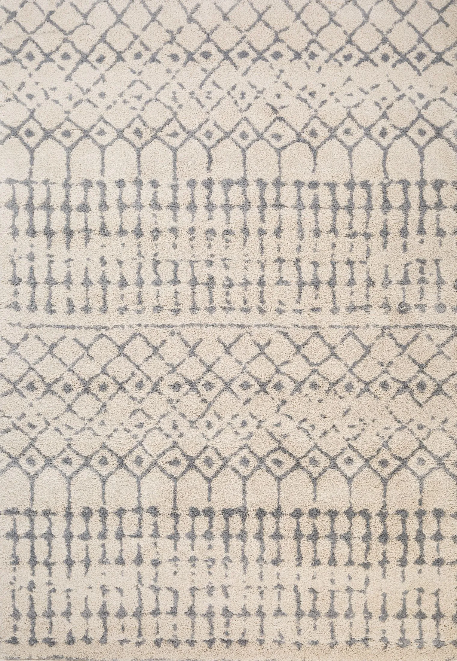 Hiero Geometric Tribal Patterned Rug - Ivory and Grey 200 cm x 290 cm